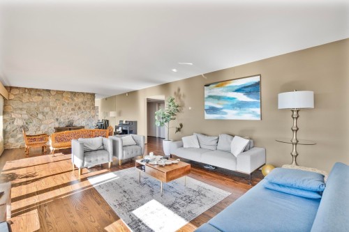 2237 Palmerston Avenue, West Vancouver, BC 