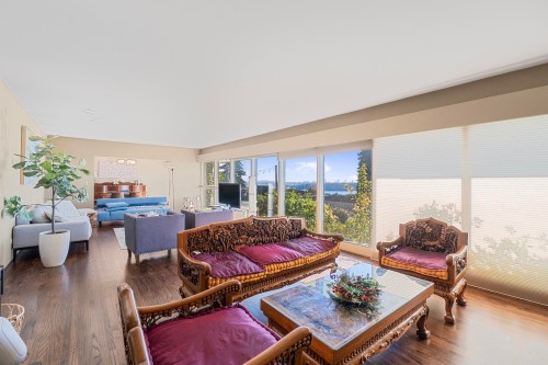 2233 Palmerston Avenue, West Vancouver, BC 