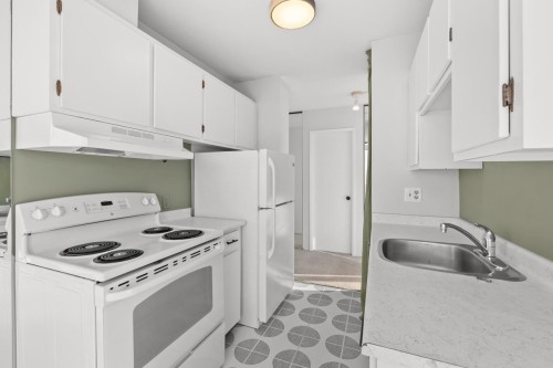 808-1330 Harwood Street, Vancouver, BC 