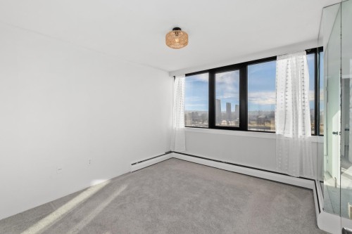 808-1330 Harwood Street, Vancouver, BC 