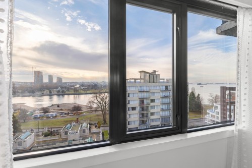 808-1330 Harwood Street, Vancouver, BC 