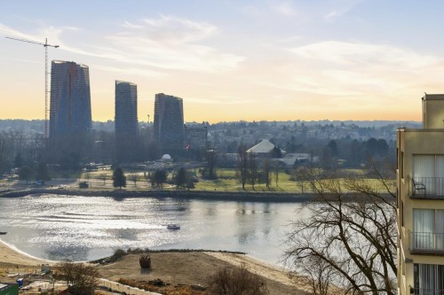 808-1330 Harwood Street, Vancouver, BC 