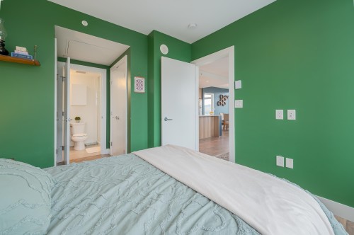 1804-258 Nelson'S Court, New Westminster, BC 