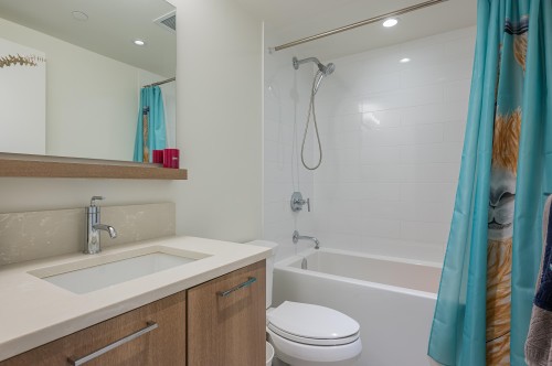 1804-258 Nelson'S Court, New Westminster, BC 