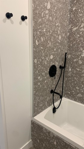 402-2471 St. George Street, Vancouver, BC 