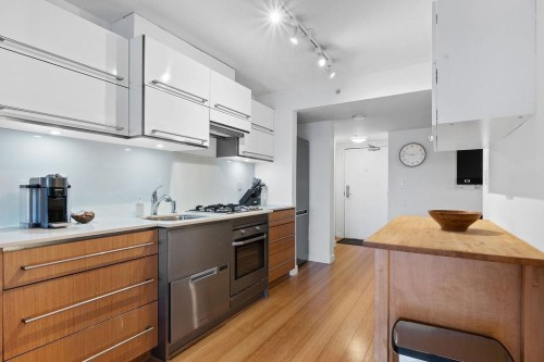 406-718 Main Street, Vancouver, BC 