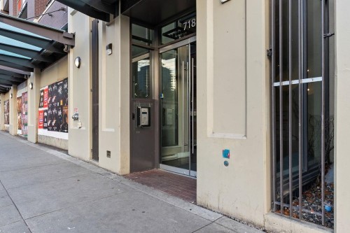 406-718 Main Street, Vancouver, BC 