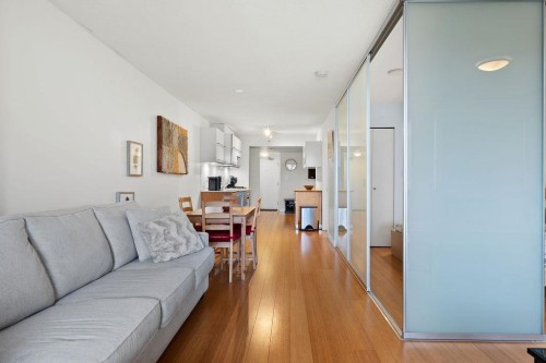 406-718 Main Street, Vancouver, BC 