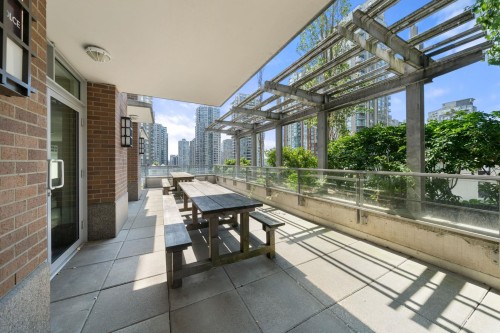 2106-535 Smithe Street, Vancouver, BC 