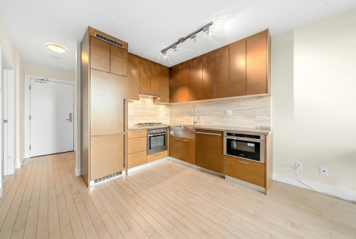 2106-535 Smithe Street, Vancouver, BC 