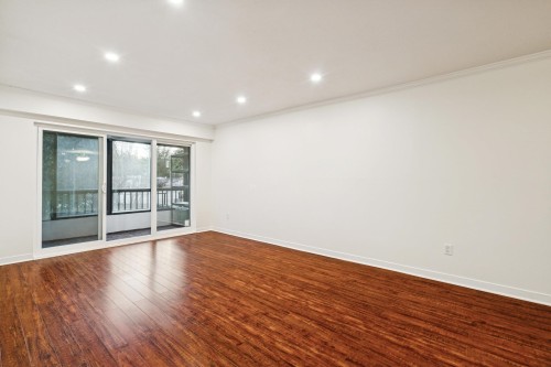 111-3787 4Th Avenue W, Vancouver, BC 