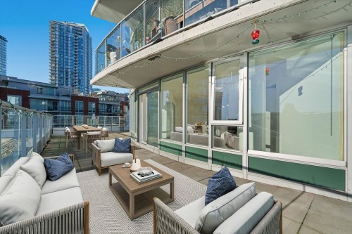 602-58 Keefer Place, Vancouver, BC 