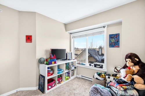 25-13819 232 Street, Maple Ridge, BC 