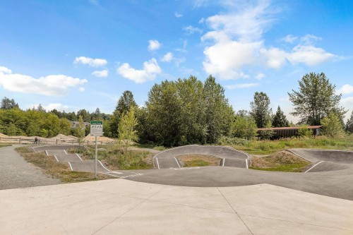 25-13819 232 Street, Maple Ridge, BC 