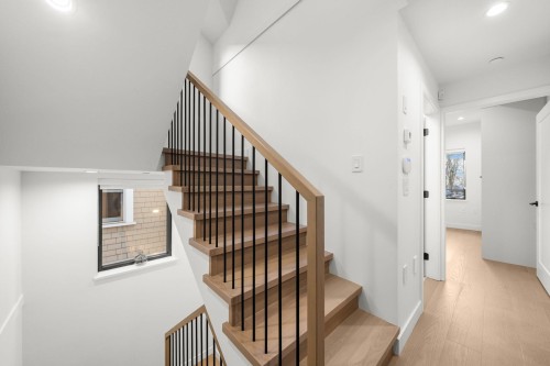 2-2247 Parker Street, Vancouver, BC 