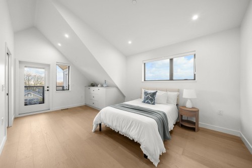 2-2247 Parker Street, Vancouver, BC 