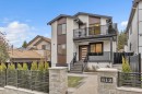 812 Montroyal Boulevard, North Vancouver, BC 