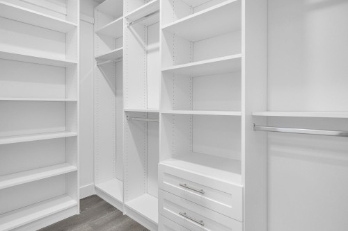 812 Montroyal Boulevard, North Vancouver, BC 