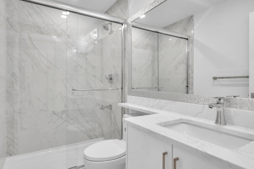 812 Montroyal Boulevard, North Vancouver, BC 