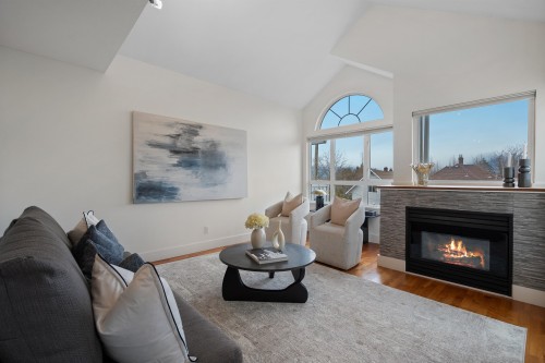 403-1623 2Nd Avenue E, Vancouver, BC 