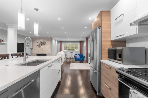 937 Thermal Drive, Coquitlam, BC 