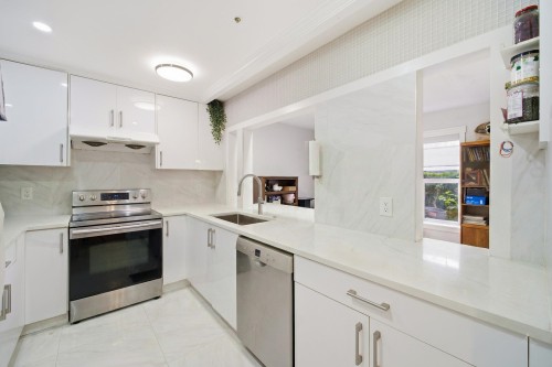 195-8333 Jones Road, Richmond, BC 