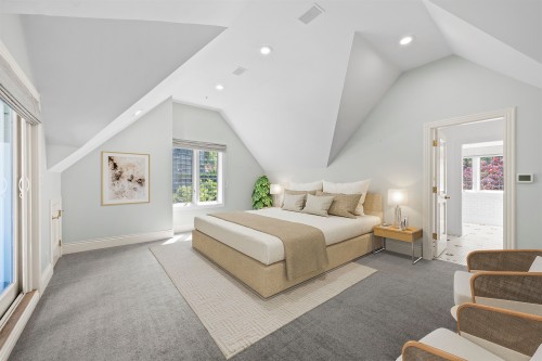 1323 The Crescent, Vancouver, BC 