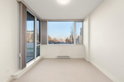 302-7080 No. 3 Road, Richmond, BC 