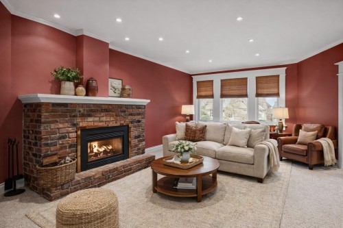 1928 13Th Avenue W, Vancouver, BC 