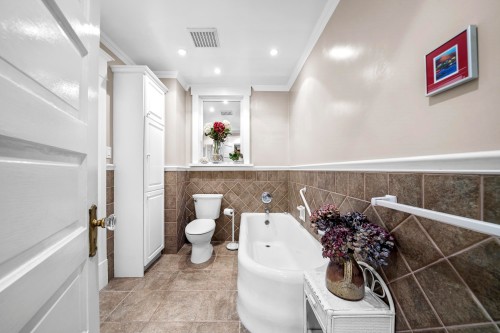 1928 13Th Avenue W, Vancouver, BC 