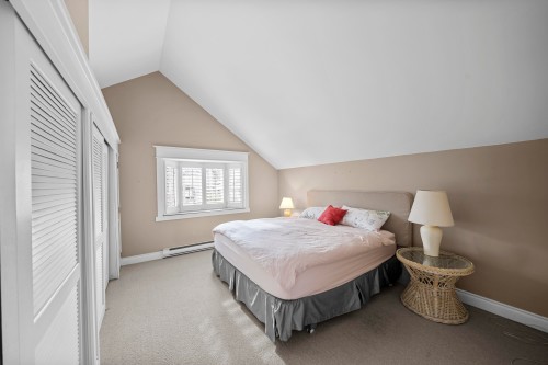 1928 13Th Avenue W, Vancouver, BC 