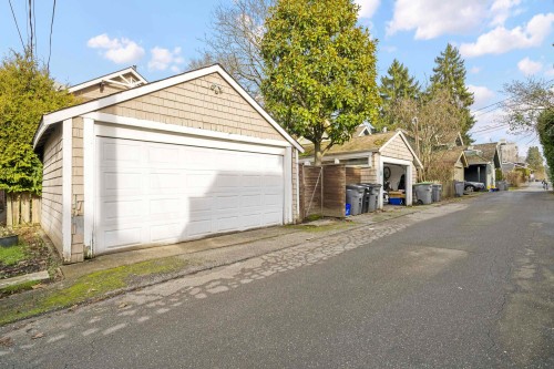 1928 13Th Avenue W, Vancouver, BC 