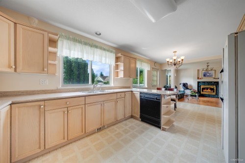 2870 Stanley Place, Coquitlam, BC 