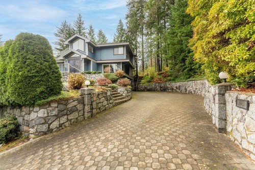3901 Braemar Place, North Vancouver, BC 