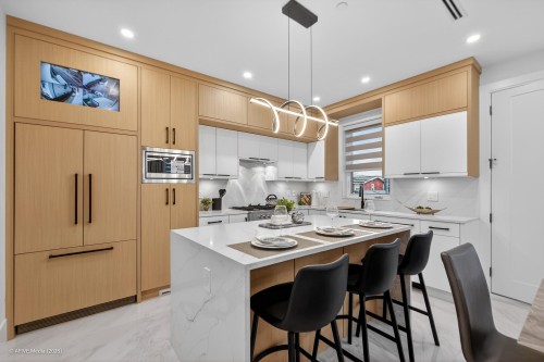 1554 66Th Avenue W, Vancouver, BC 