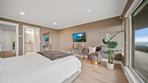 1439 Chippendale Road, West Vancouver, BC 