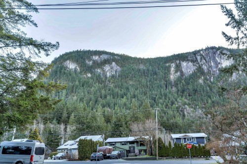 38276 Myrtlewood Crescent, Squamish, BC 
