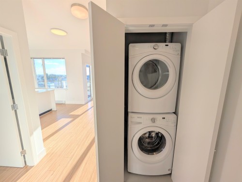 Ph15-5355 Lane Street, Burnaby, BC 