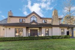 8405 Gillnet Place  Vancouver, BC V6P 6P7