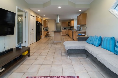 8405 Gillnet Place, Vancouver, BC 