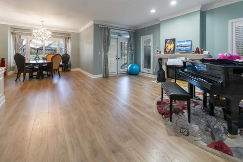 8405 Gillnet Place, Vancouver, BC 