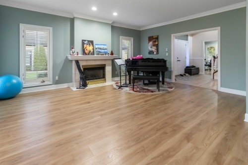 8405 Gillnet Place, Vancouver, BC 