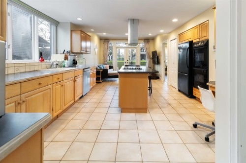 8405 Gillnet Place, Vancouver, BC 