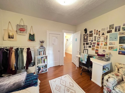 2080 33Rd Avenue W, Vancouver, BC 