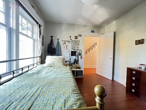 2080 33Rd Avenue W, Vancouver, BC 