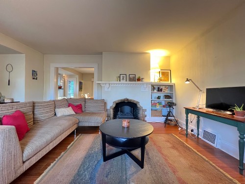 2080 33Rd Avenue W, Vancouver, BC 