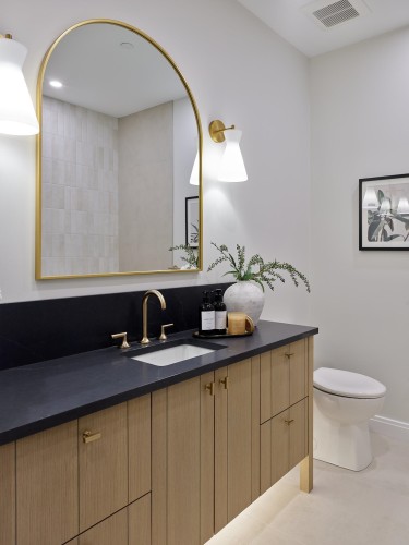 2540 Grant Street, Vancouver, BC 