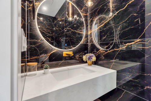 4-7750 Mayfield Street, Burnaby, BC 