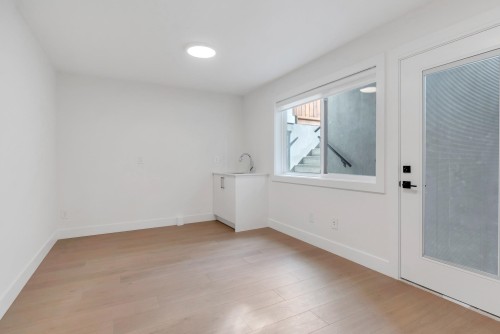 4-7750 Mayfield Street, Burnaby, BC 