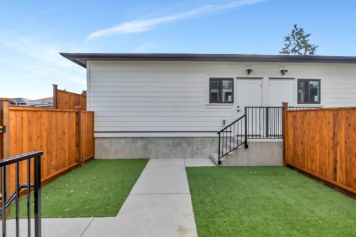 4-7750 Mayfield Street, Burnaby, BC 